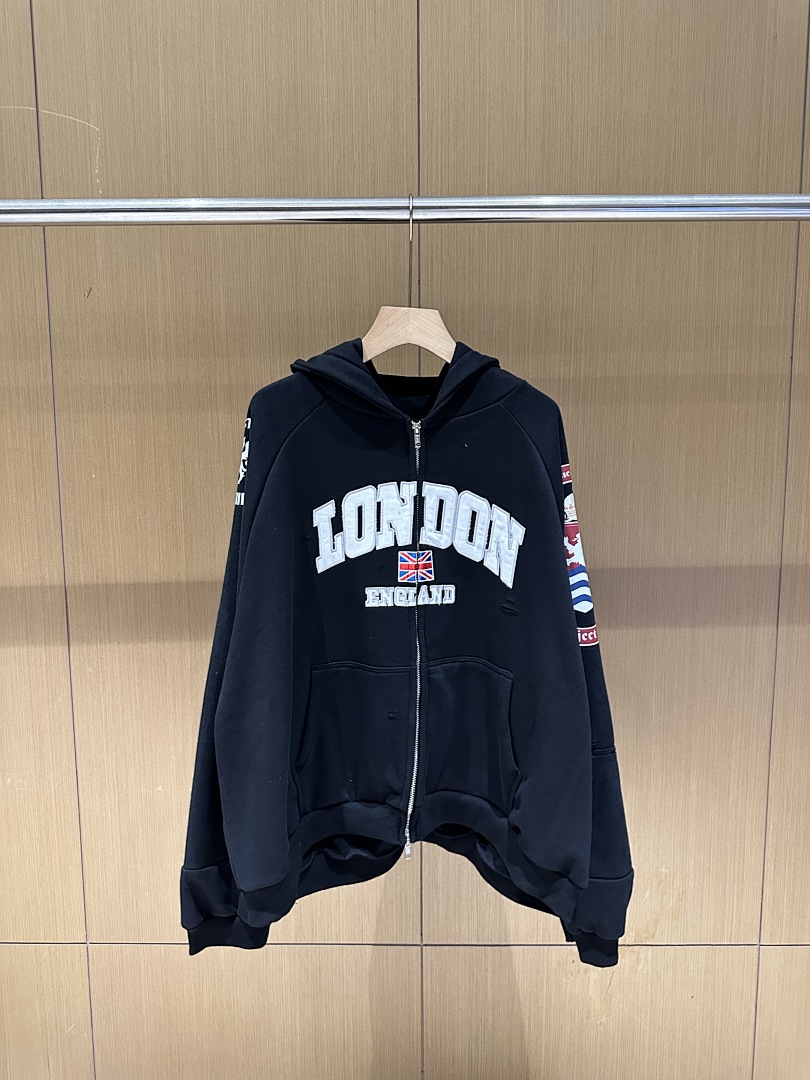 Streetwear Brands London - 25S Washed Deconstructed London Embroidered Patchwork