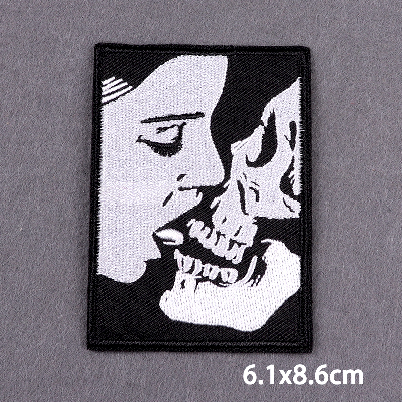 The Death Embroidery Iron On P - đánh giá và giá Streetwear Brand Stickers