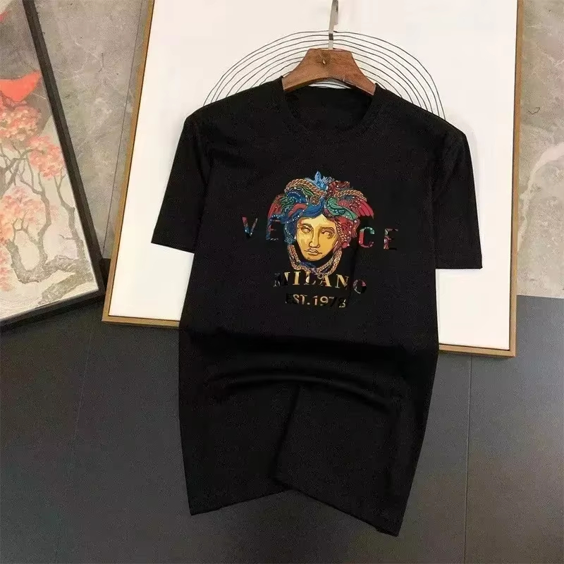 Classic Mythological Aesthetic - đánh giá và giá Streetwear Brand Aesthetic