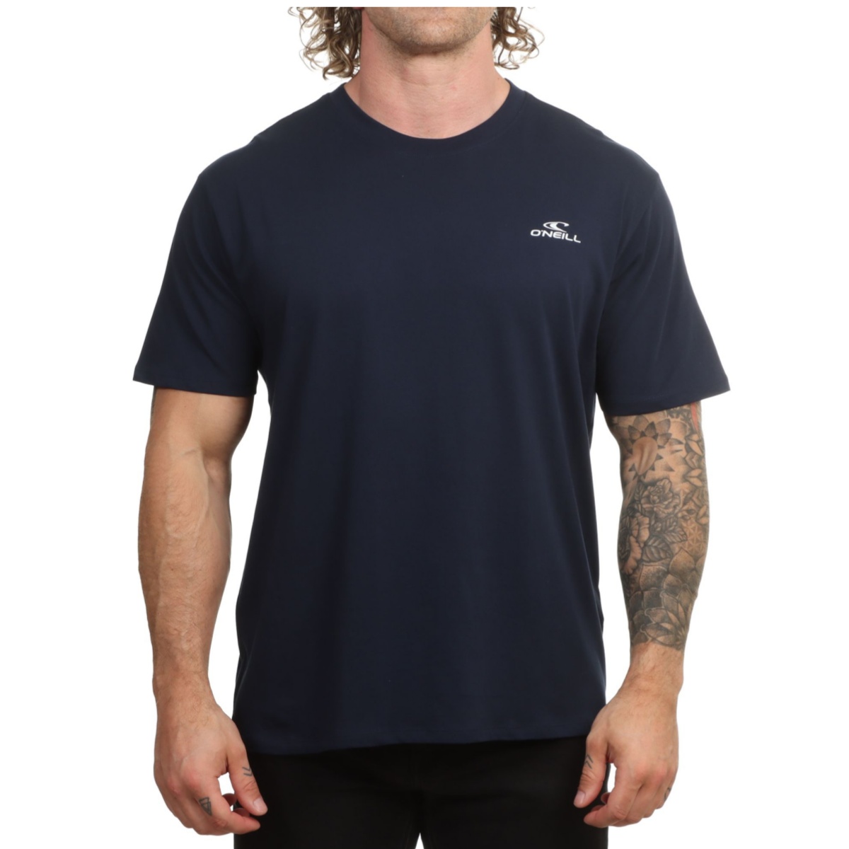 Essentials 90's Surfing Outdoo - đánh giá và giá Streetwear Brand Essentials
