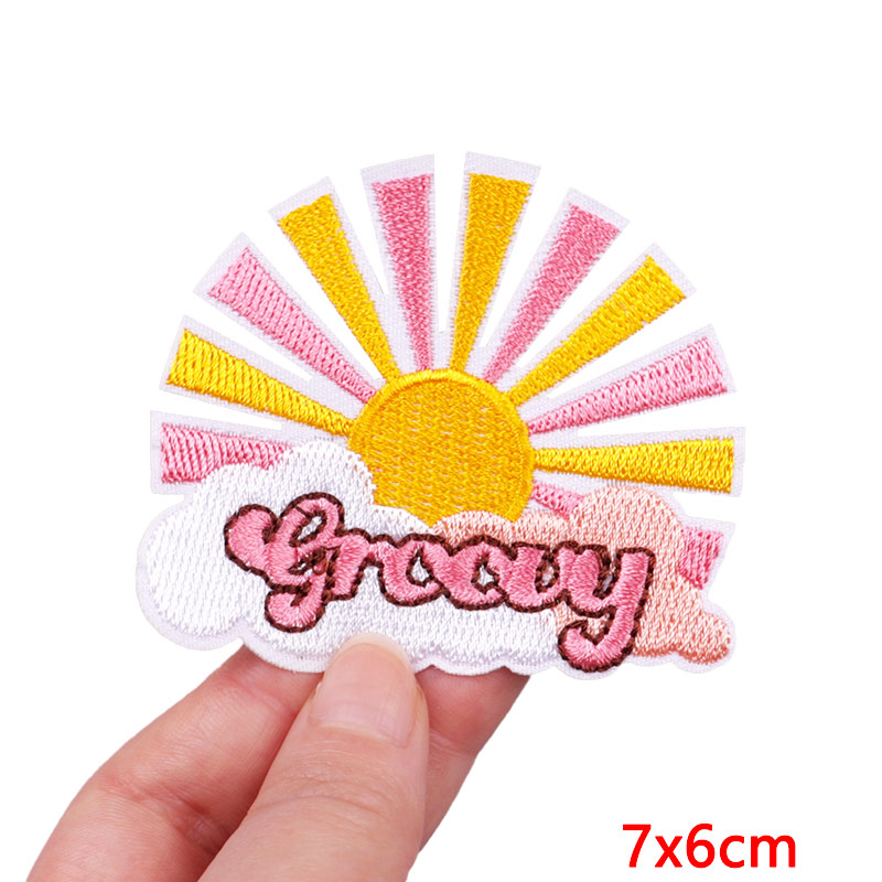 Cartoon Rainbow Embroidered Pa - đánh giá và giá Streetwear Brand Stickers