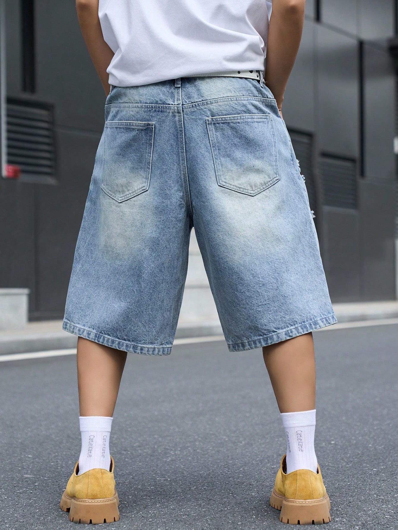 Men's Loose Fit Denim Bermuda  - đánh giá và giá Streetwear Brand Pants
